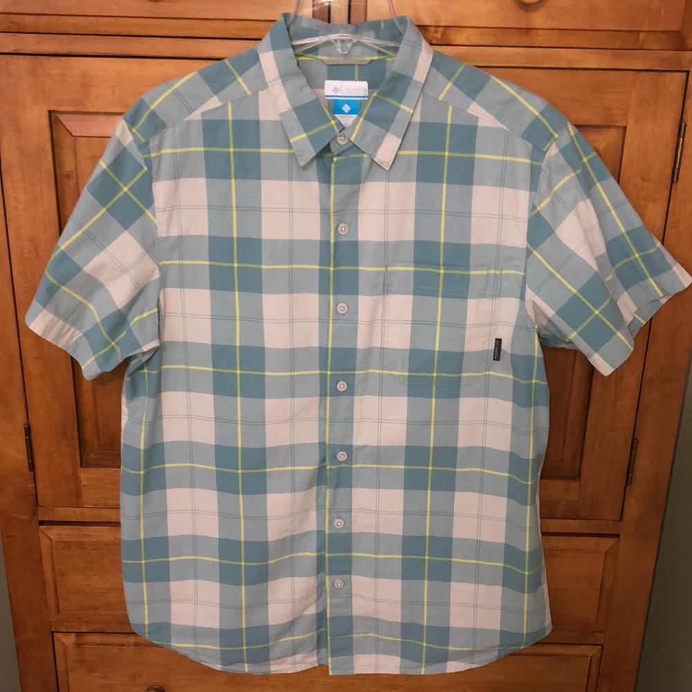 Columbia 100% Cotton Men’s Short Sleeve Shirt